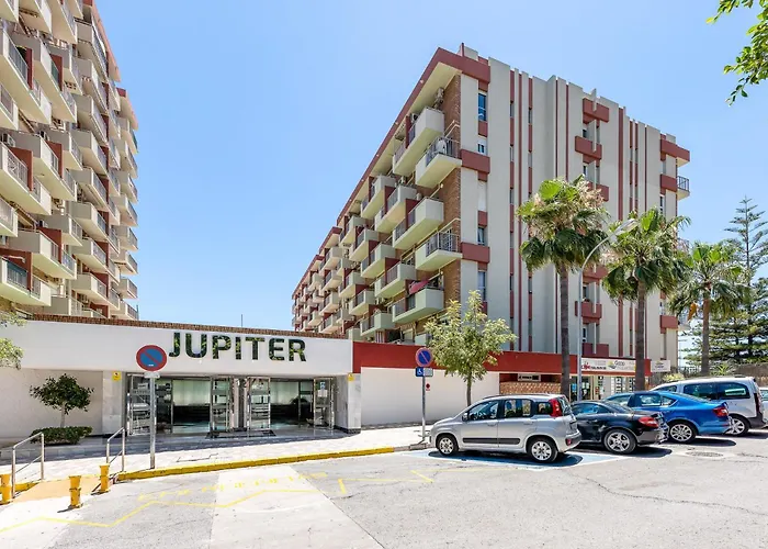 797 Holiday Rentals - Acogedor Estudio Ubicado En Edificio Jupiter